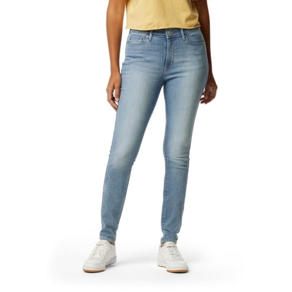 Levi Strauss Signature High Rise Skinny Jeans Size 2 Blue Stretch 29” Inseam